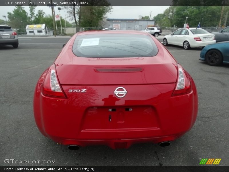 Solid Red / Black 2016 Nissan 370Z Sport Coupe