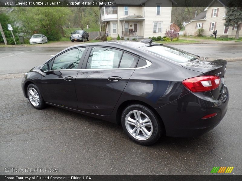Tungsten Metallic / Jet Black 2016 Chevrolet Cruze LT Sedan