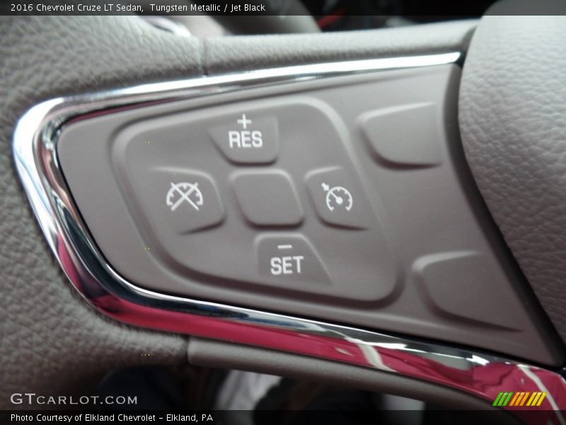 Tungsten Metallic / Jet Black 2016 Chevrolet Cruze LT Sedan
