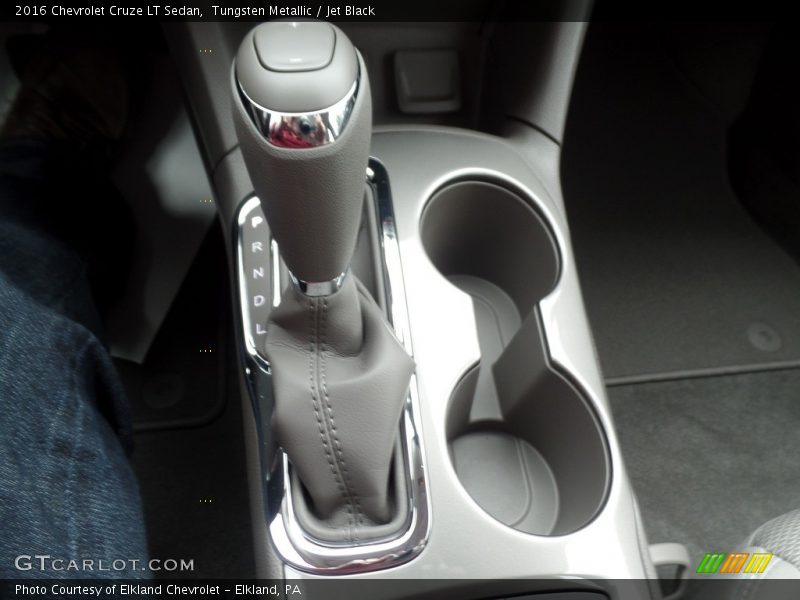 Tungsten Metallic / Jet Black 2016 Chevrolet Cruze LT Sedan