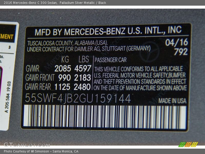 Palladium Silver Metallic / Black 2016 Mercedes-Benz C 300 Sedan