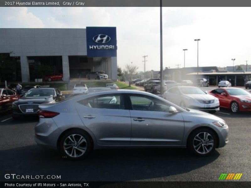 Gray / Gray 2017 Hyundai Elantra Limited