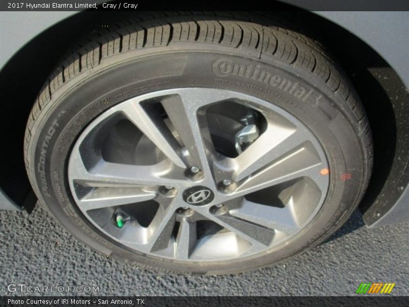 Gray / Gray 2017 Hyundai Elantra Limited