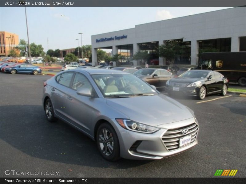 Gray / Gray 2017 Hyundai Elantra SE