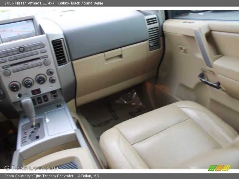 Galaxy Black / Sand Beige 2006 Nissan Armada LE 4x4