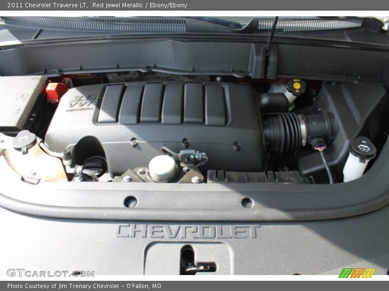 Red Jewel Metallic / Ebony/Ebony 2011 Chevrolet Traverse LT