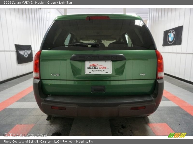 Medium Green / Light Tan 2003 Saturn VUE V6