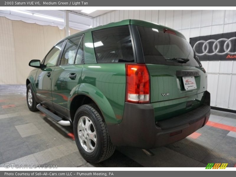 Medium Green / Light Tan 2003 Saturn VUE V6