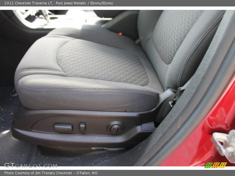 Red Jewel Metallic / Ebony/Ebony 2011 Chevrolet Traverse LT