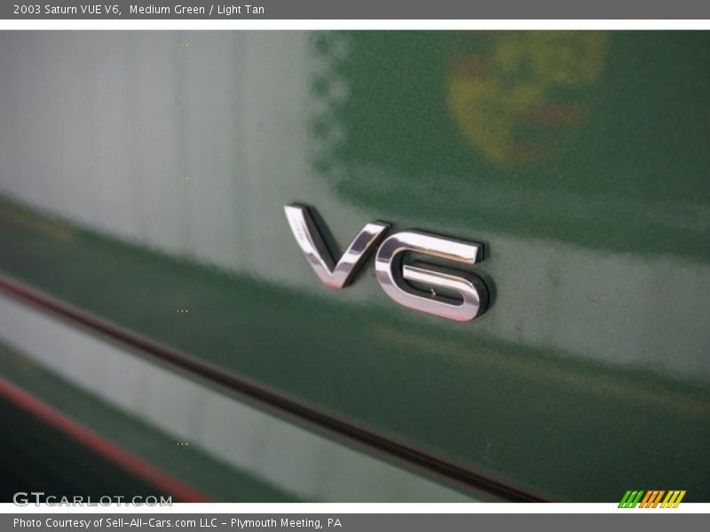 Medium Green / Light Tan 2003 Saturn VUE V6