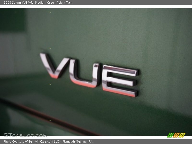 Medium Green / Light Tan 2003 Saturn VUE V6