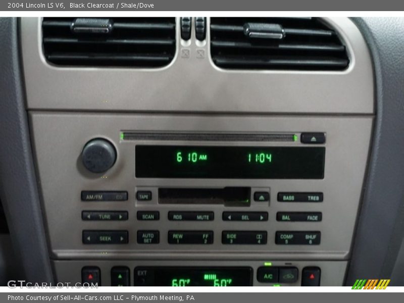 Black Clearcoat / Shale/Dove 2004 Lincoln LS V6