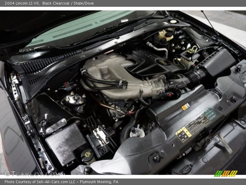 Black Clearcoat / Shale/Dove 2004 Lincoln LS V6