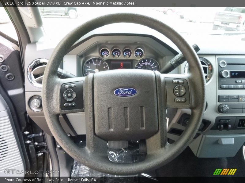 Magnetic Metallic / Steel 2016 Ford F250 Super Duty XLT Crew Cab 4x4