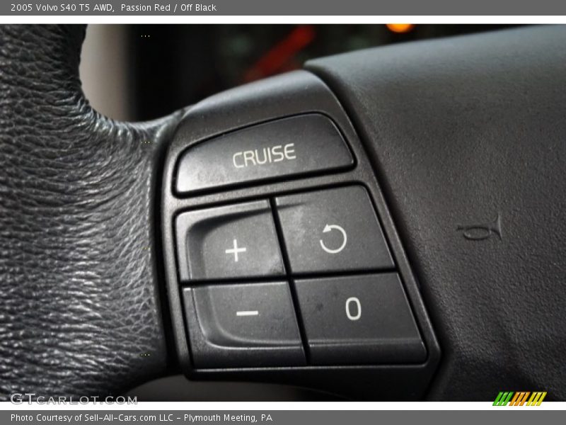 Passion Red / Off Black 2005 Volvo S40 T5 AWD