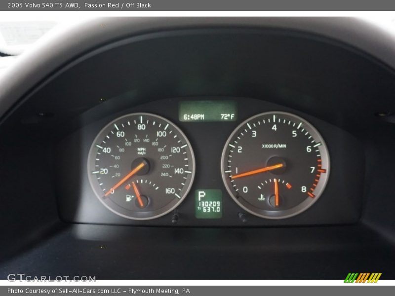 Passion Red / Off Black 2005 Volvo S40 T5 AWD