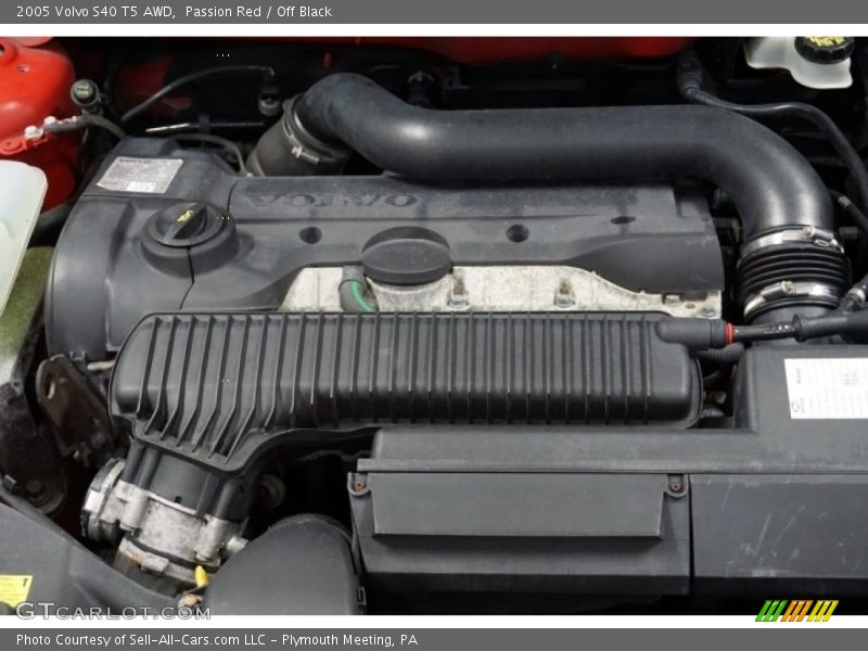 Passion Red / Off Black 2005 Volvo S40 T5 AWD