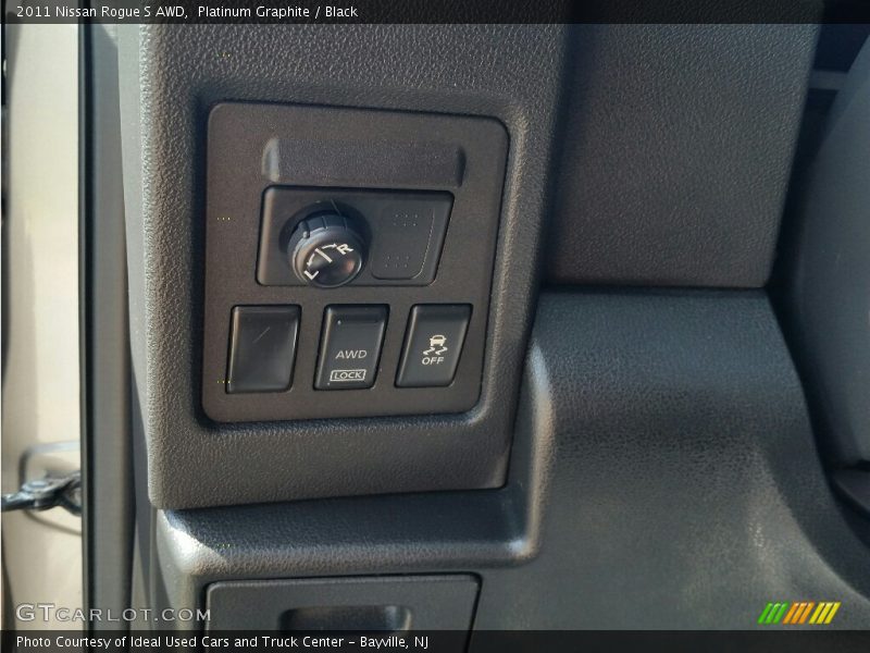 Platinum Graphite / Black 2011 Nissan Rogue S AWD