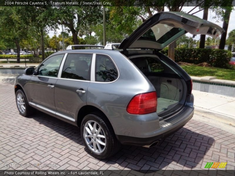 Titanium Metallic / Stone/Steel Grey 2004 Porsche Cayenne S