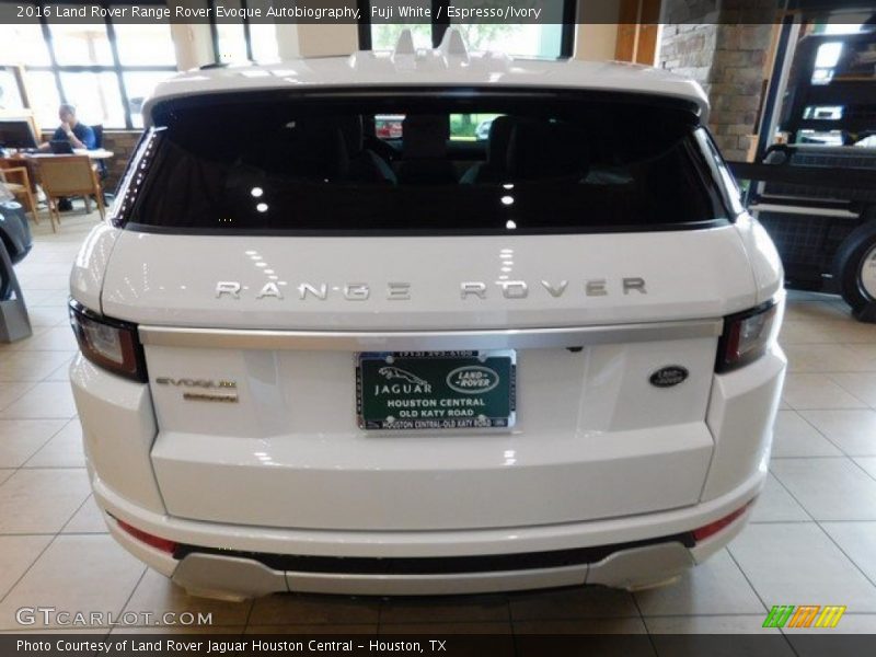 Fuji White / Espresso/Ivory 2016 Land Rover Range Rover Evoque Autobiography