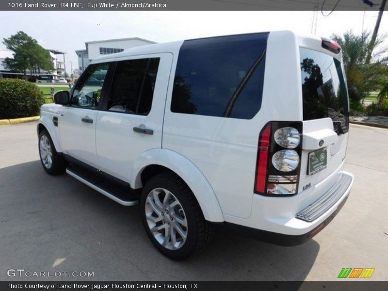 Fuji White / Almond/Arabica 2016 Land Rover LR4 HSE