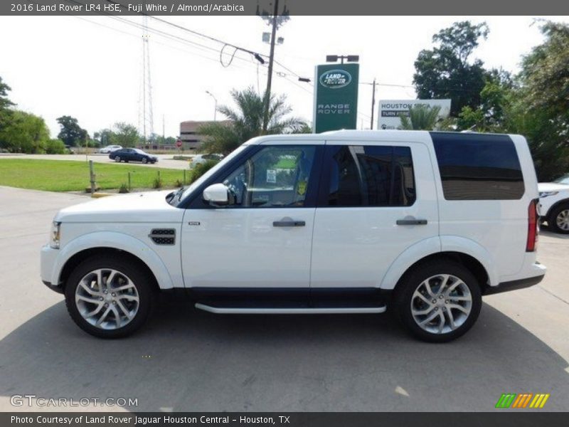 Fuji White / Almond/Arabica 2016 Land Rover LR4 HSE