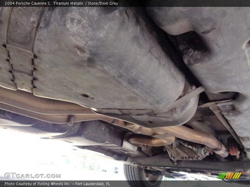 Titanium Metallic / Stone/Steel Grey 2004 Porsche Cayenne S
