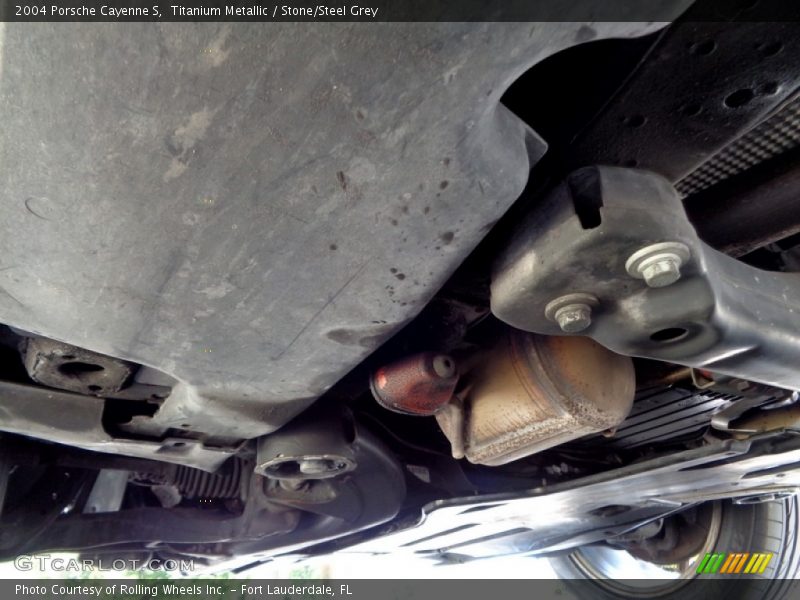 Titanium Metallic / Stone/Steel Grey 2004 Porsche Cayenne S