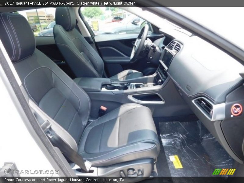 Glacier White / Jet w/Light Oyster 2017 Jaguar F-PACE 35t AWD R-Sport