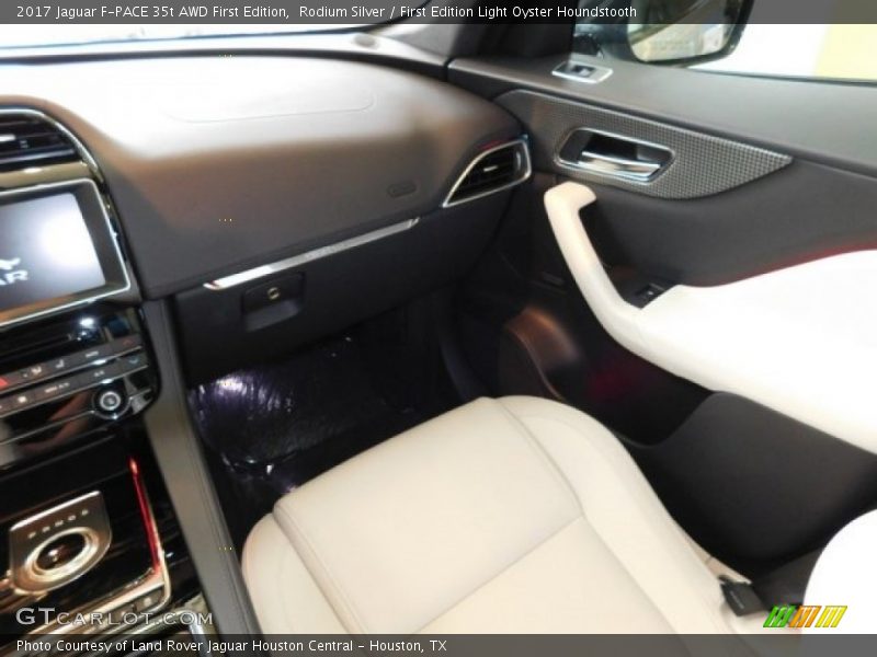Rodium Silver / First Edition Light Oyster Houndstooth 2017 Jaguar F-PACE 35t AWD First Edition
