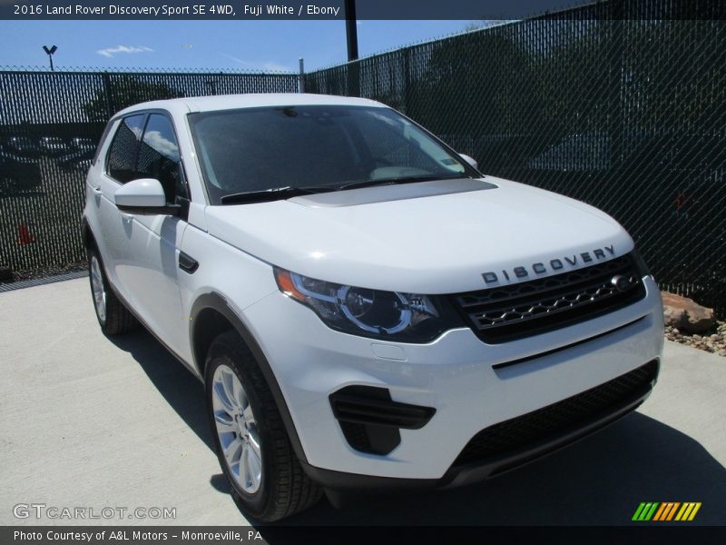 Fuji White / Ebony 2016 Land Rover Discovery Sport SE 4WD