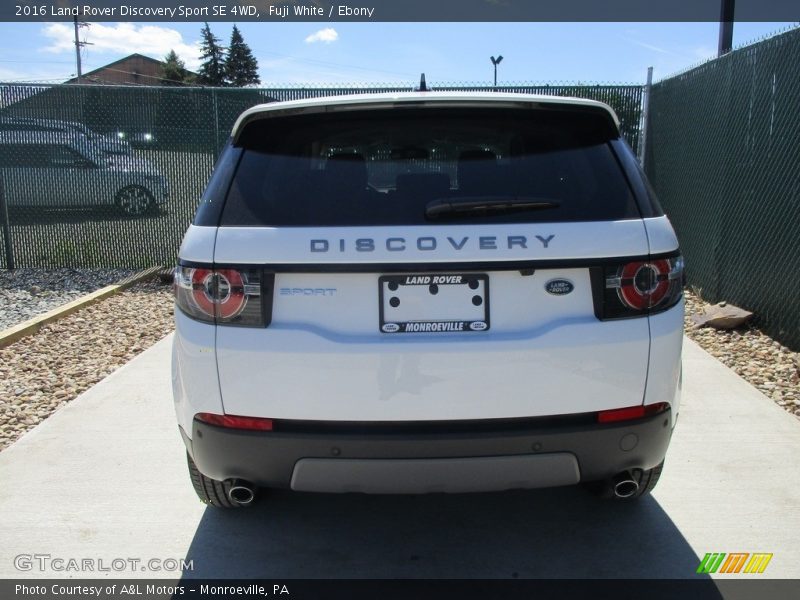 Fuji White / Ebony 2016 Land Rover Discovery Sport SE 4WD