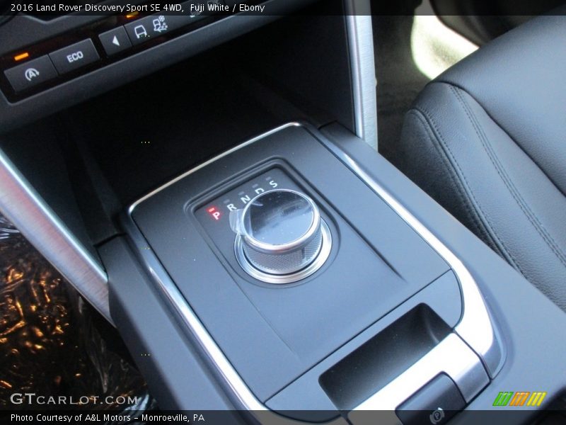 Fuji White / Ebony 2016 Land Rover Discovery Sport SE 4WD
