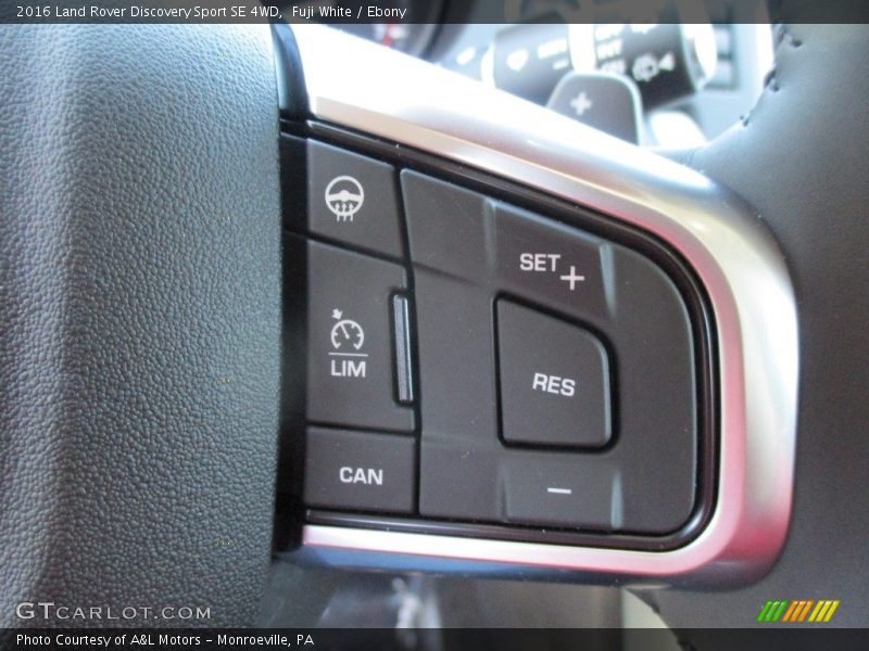 Fuji White / Ebony 2016 Land Rover Discovery Sport SE 4WD
