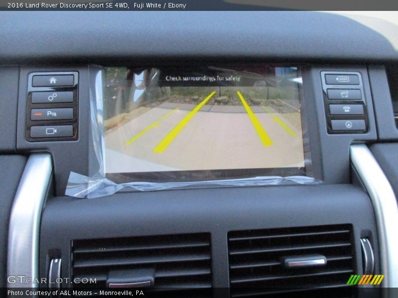 Fuji White / Ebony 2016 Land Rover Discovery Sport SE 4WD