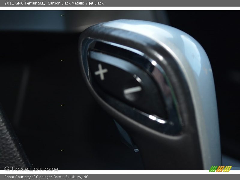 Carbon Black Metallic / Jet Black 2011 GMC Terrain SLE