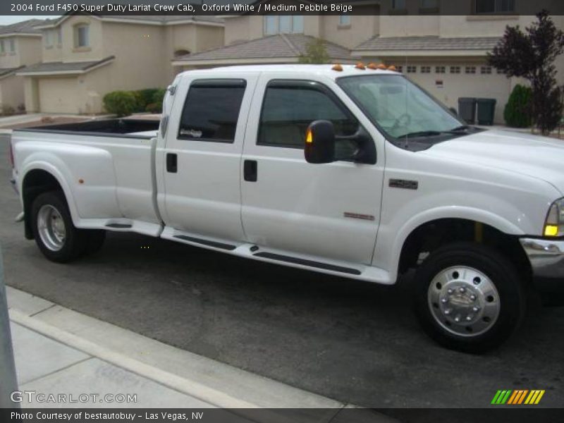 Oxford White / Medium Pebble Beige 2004 Ford F450 Super Duty Lariat Crew Cab