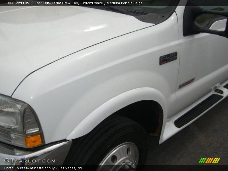 Oxford White / Medium Pebble Beige 2004 Ford F450 Super Duty Lariat Crew Cab