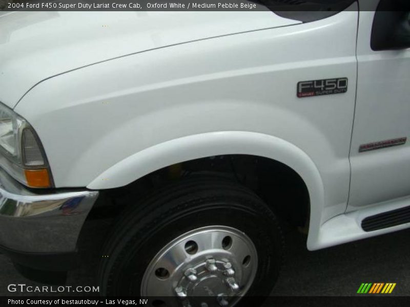 Oxford White / Medium Pebble Beige 2004 Ford F450 Super Duty Lariat Crew Cab