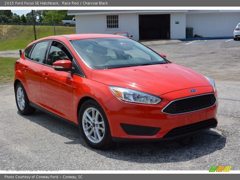 Race Red / Charcoal Black 2015 Ford Focus SE Hatchback