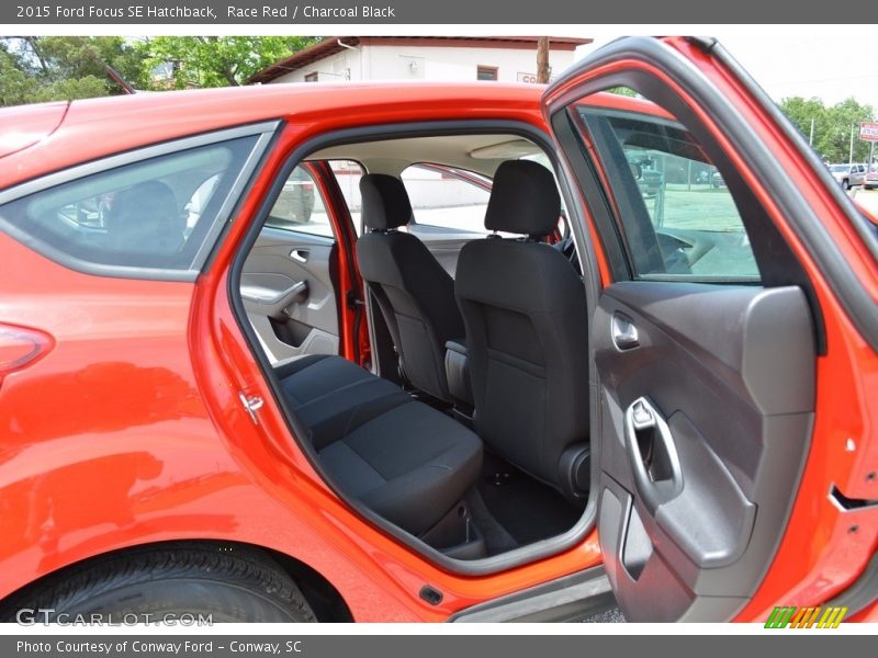 Race Red / Charcoal Black 2015 Ford Focus SE Hatchback