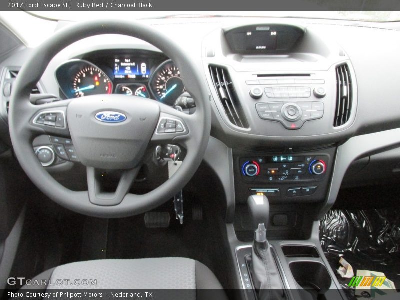 Ruby Red / Charcoal Black 2017 Ford Escape SE