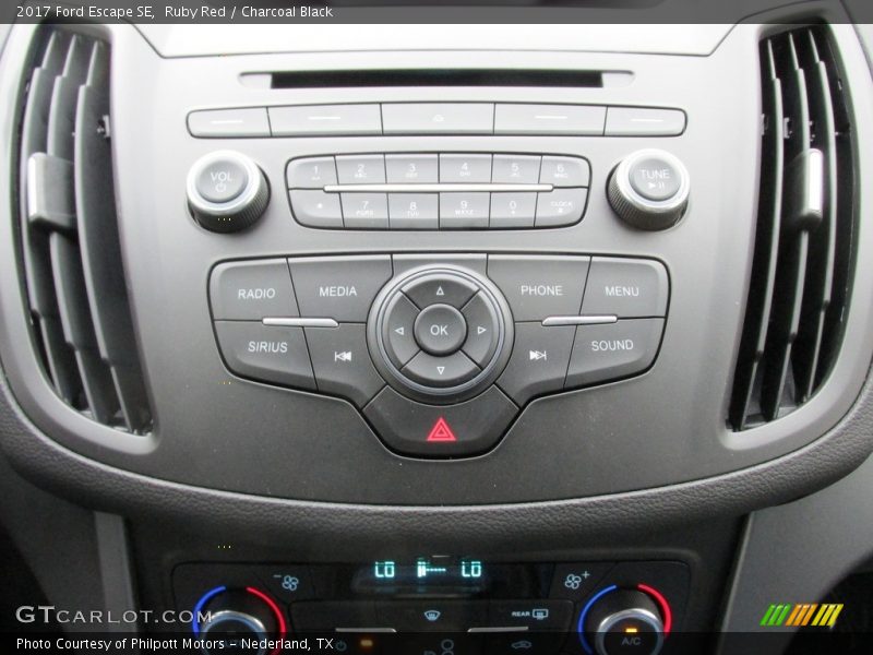 Ruby Red / Charcoal Black 2017 Ford Escape SE