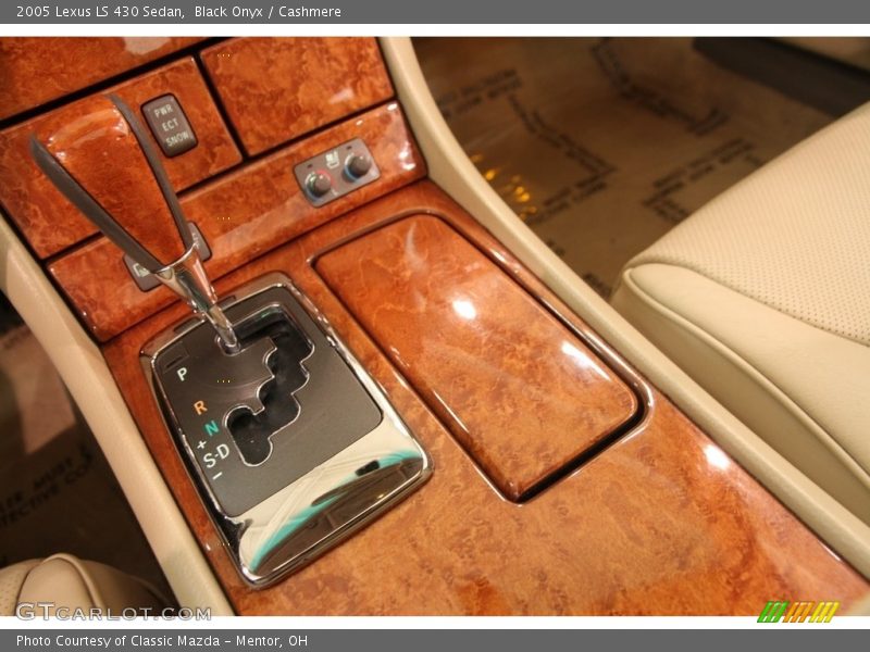 Black Onyx / Cashmere 2005 Lexus LS 430 Sedan