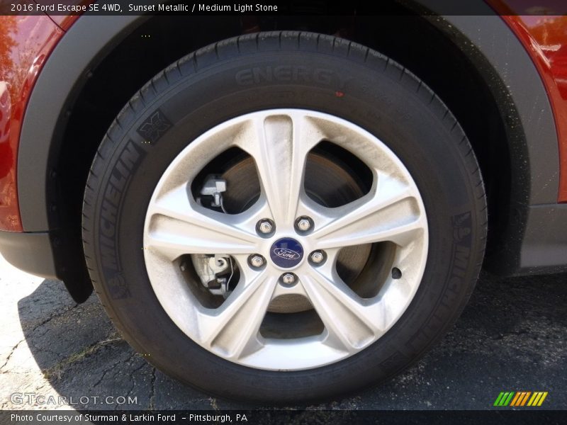 Sunset Metallic / Medium Light Stone 2016 Ford Escape SE 4WD