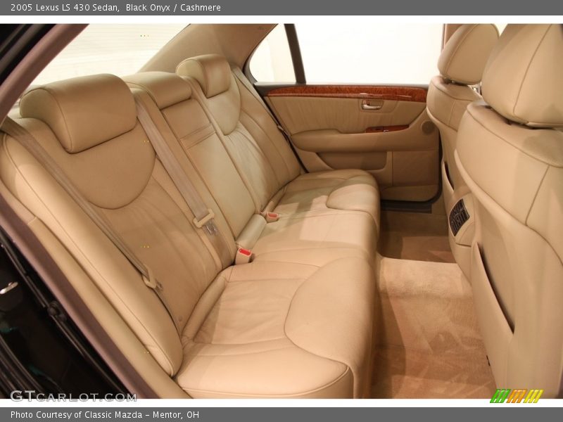 Black Onyx / Cashmere 2005 Lexus LS 430 Sedan
