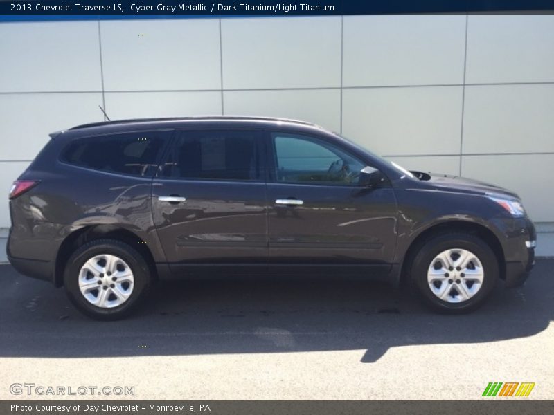 Cyber Gray Metallic / Dark Titanium/Light Titanium 2013 Chevrolet Traverse LS