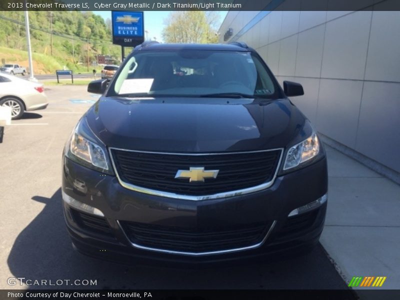 Cyber Gray Metallic / Dark Titanium/Light Titanium 2013 Chevrolet Traverse LS