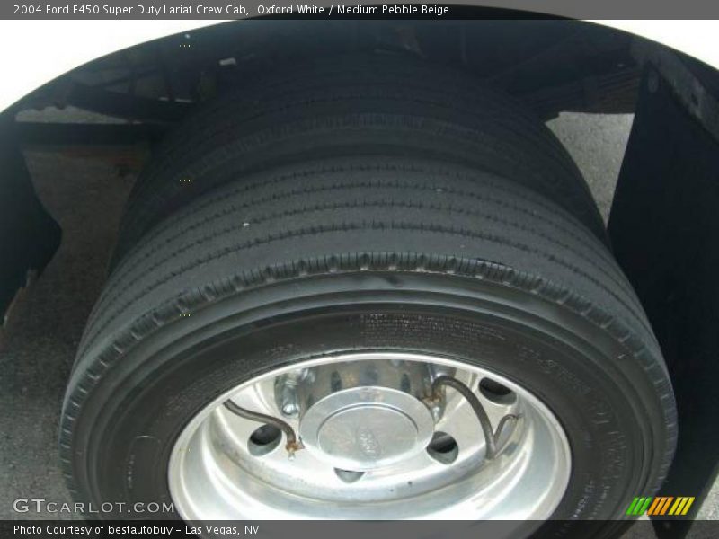 Oxford White / Medium Pebble Beige 2004 Ford F450 Super Duty Lariat Crew Cab