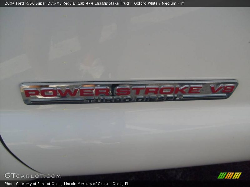Oxford White / Medium Flint 2004 Ford F550 Super Duty XL Regular Cab 4x4 Chassis Stake Truck